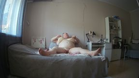 Girlfriend relaxes while masturbating her big meaty pussy with toys