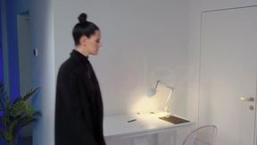 Experienced Lesbian Strapon Brings Her Friend To Anal Ecstasy