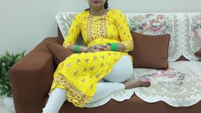 Indian step mom and step son ka illegitimate wala pyar beta se chudwa kar apna yaar bana liya Hindi dirty talk sarababhi 6