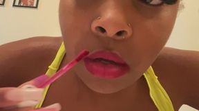 Closeup: Smearing my lipstick