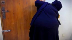 Moroccan Hot Stepmom Wear a bra hijab abaya &amp_ a panty then she sweep my room &amp_ try to seduced me