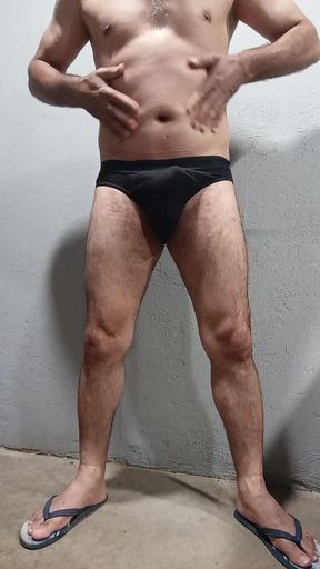 Female friends and transvestite friends who want to produce video content with me can write a turn with me