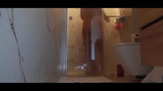 The stepsister's pussy gets fucked hard, with lots of cum on her face. 💦💦💦