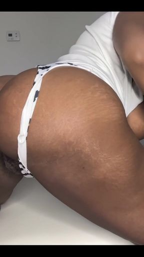 I Squirted so Much That I Can Enter a Wet Shirt Contest with These Big Tits in My Wet Tank