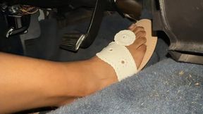 996-Lili White Flower Sandals Caddy
