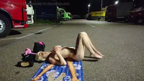 Naked by the truckers