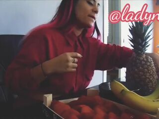 Corriéndome con un plátano