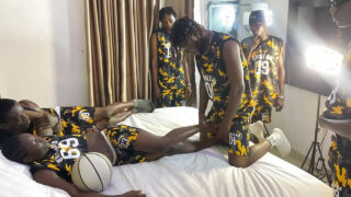 Avsugning, svart, barbacka, gruppsex, gangbang, pappa – amatör unga gayhoror, stor svart kuk stor kuk får analknull barbacka