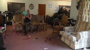 Blow To Pop - Miss Jessica Wood blows up 10 balloons and pops them with Balloons B2P