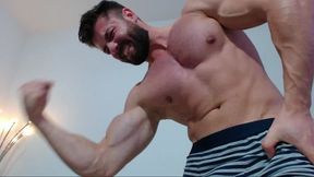 Muscle Denis Private Show