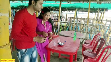 Bengali wife from Kolkata shares sudden passionate encounter with a stranger
