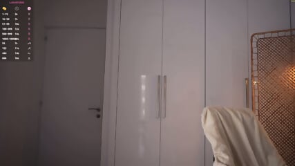 Hot Latina d867kdh85jk46jk21k2l31jl