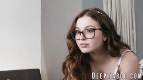 My kinky stepsister Leana Lovings desperately tries to seduce me