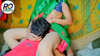 Teacher and student ki chudai green saree removing finger hindi clear voice roboplx xxx