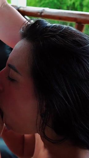 Sexo Duro a MILF Colombiana Por Domiciliario Al Aire Libre Mientras Mi Esposo No Esta En Casa! Kylei Ellish Y Jean Paul