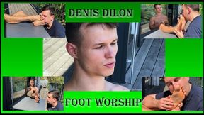 Lose yourself in the divine feet of Denis Dilon as he demands your worship. Exlusive video :)