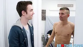 Stepbrothers Reconnect for Hot, Passionate Encounter – Lucas Ryder Evan Cox Cant Get