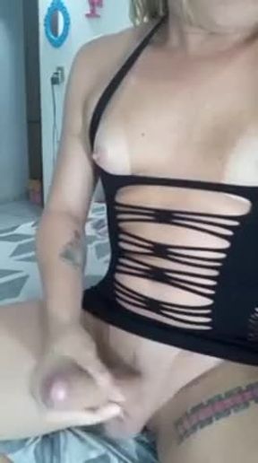 B dotada gozando gostoso