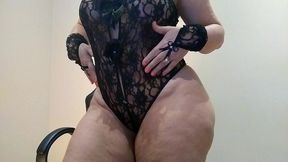 sexy bory dance and wiggling my butt and getting naked