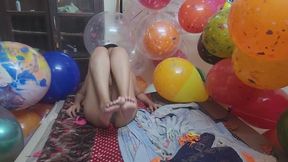 Sit Popping Indian Balloons