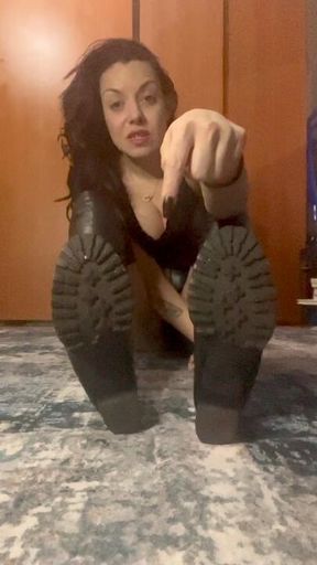 Dirty feet and boots💦