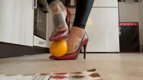 COOKING IN HIGH HEELS JESS - MP4 HD