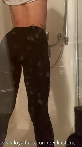 Shower Tease: I Soap Up My Naked Body While I Tease You in the Shower 🚿
