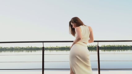 big ass Ukrainian hottie dances