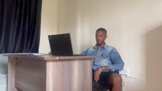 Onani, analsprut, avrunkning, analsprut – hemmagjord solotjejfilm med unga tatuerade asiatiska killar, stor kuk analt knullad