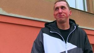 CzechHunter: Super slim gay handjob outdoors