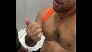 FLAGRADO PELO CHEFE NO WC EU NEM SABIA O QUE IA ACONTECER