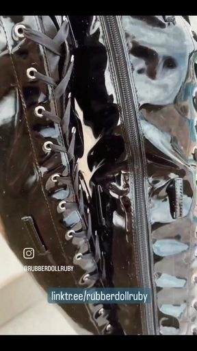 Your Rubberdoll Nr. 1