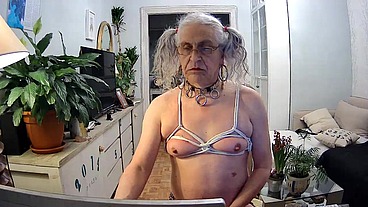 Carlatx slave with rope bra