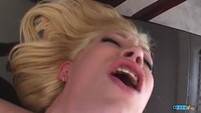 A Nice and Juicy Big Ass Looks Like a Ripe Peach in Those Stockings