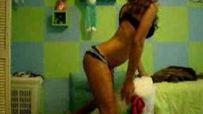 Curvaceous sporty brunette teen gives me hot show on webcam