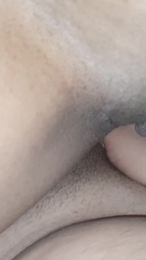 Emotional moment from &quot;Bhabhi ki mast chut moti Phudi&quot;