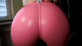 German Teen babe fills her latex leggings with sperm