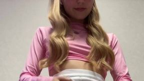 Social Media Creator @KarishaX @Teasing & #Blonde #Stockings #Upskirt #Teen porn adult porno | Tik.Porn