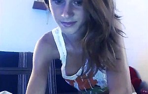 Webcam amateur teen tease flash