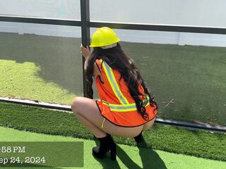 Kiki Evelin Willing to Hire Perspired Pool Dbl Sided Vibrator Screw
