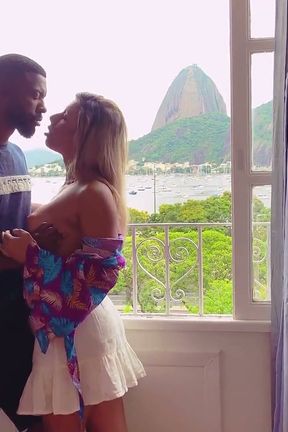 Sex in Rio De Janeiro: BBC Cumming in Trans Face