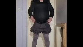 as a crossdresser i am so confident to meet you the way i am dressed if it gets me a arssfuck a deepthroat cumshot and pee to wash it down with aswel as it being filmed then i will do it