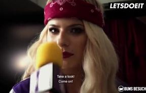 Lilli Vanilli's Wild Encounter with a Lucky Fan: An Unforgettable Amateur Experience!