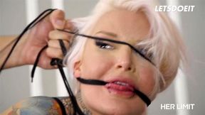 Curvy MILF Alexxa Vice Rough Anal Fucked After Toying Her Holes With Giant Dildo HER LIMIT