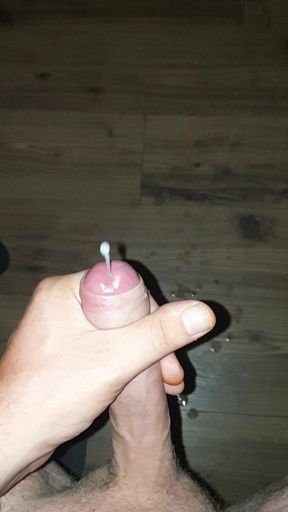 Jerking off with big Cumshot