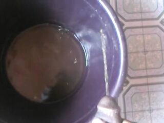 I TRIED TO FILL THE BUCKET ????????