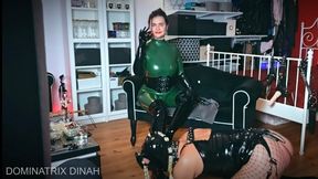 Sensual latex session with Venus - part 2