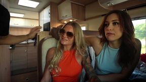 SWAMEBUS-Special TENERIFE avec Marie bombshell