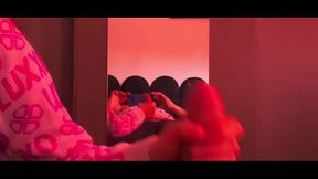 Eu pedi uma punheta, mas a gulosa n&atilde_o resistiu