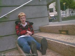 LILLIAN TERRORIZES YOUR WIFE